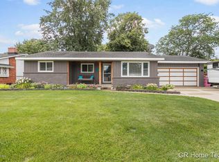 4046 42nd St SW, Grandville, MI