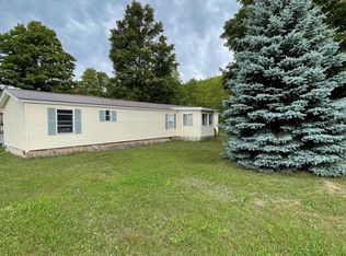 1242 Huffman Lake Rd, Vanderbilt, MI 49795