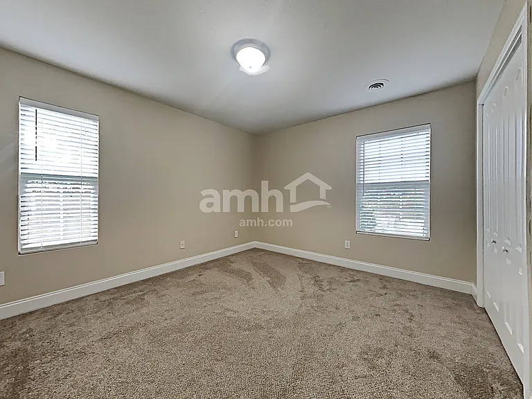 8123 Chestnut Hill Ln — Photo 13