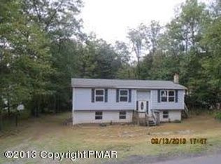 12422 Mountain Laurel Dr, East Stroudsburg, PA 18302