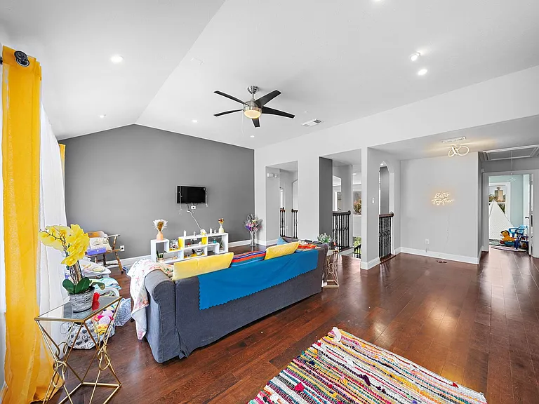 815 Arlington Ln — Photo 19