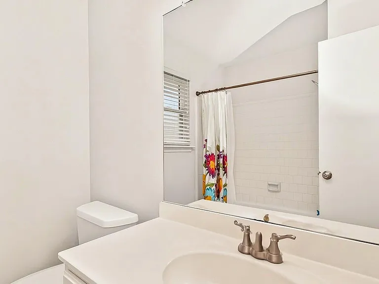 15343 Meadow Village Dr — Photo 18