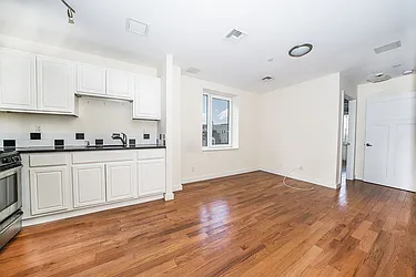 Rented by Level Group