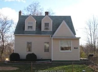 1029 Allen Dr, Winchester, VA 22601