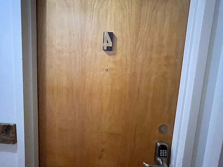 1020 Hamilton St #4 — Photo 8