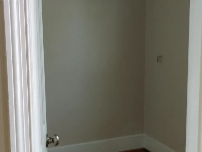 1049 Park Avenue Ext #A — Photo 7