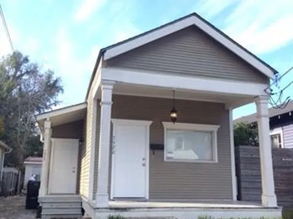 7522 Freret St, New Orleans, LA 70118