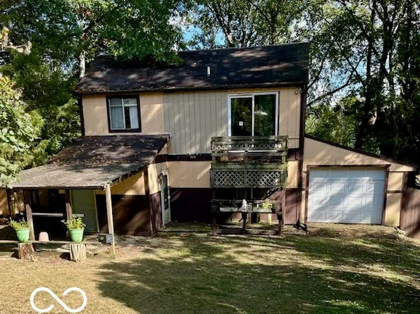 2733 Coventry Gardens Dr, North Vernon, IN 47265