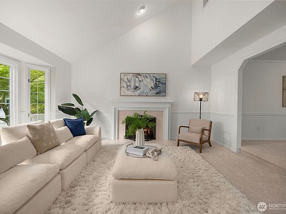 3rd image of 15811 29th Drive SE