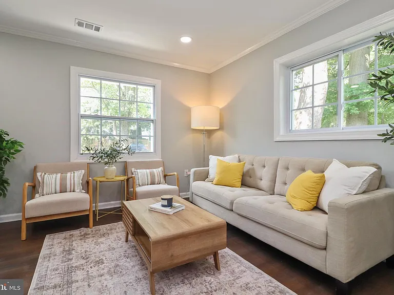 6621 Hallwood Ave — Photo 10