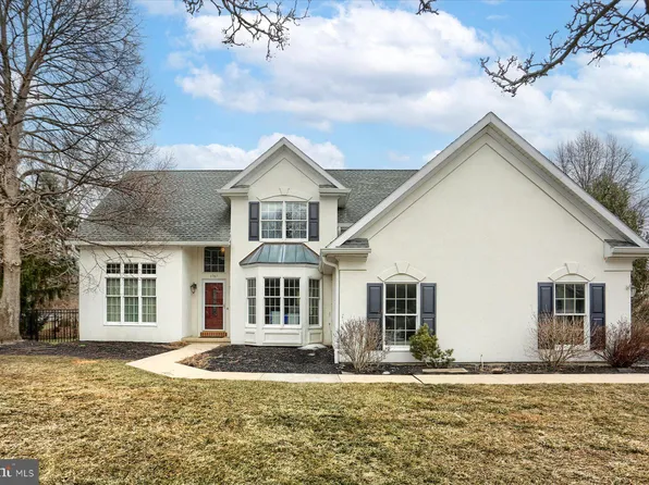 1767 Tenby Dr, Hershey, PA 17033