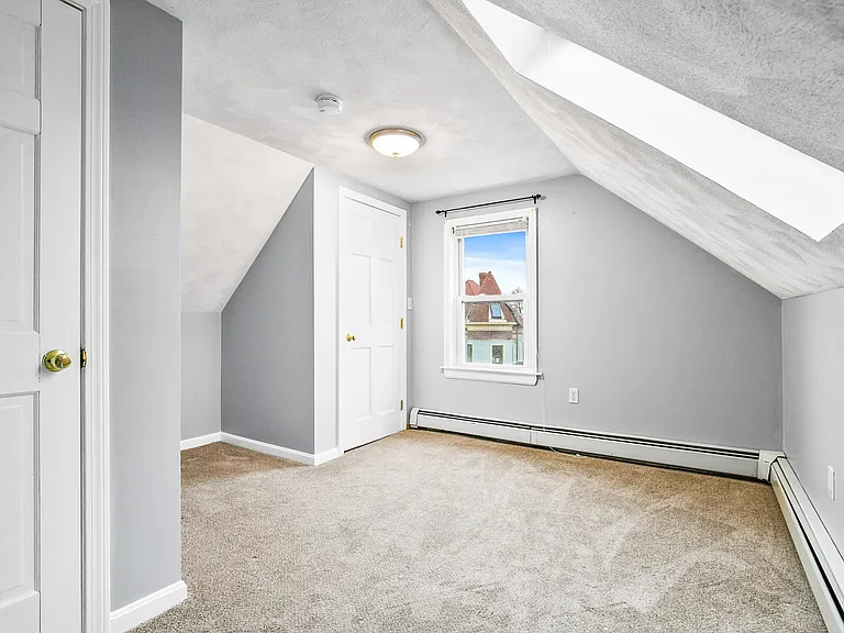 21 Berry St #2 — Photo 11