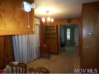 5th image of 3528 Northwestern Dr