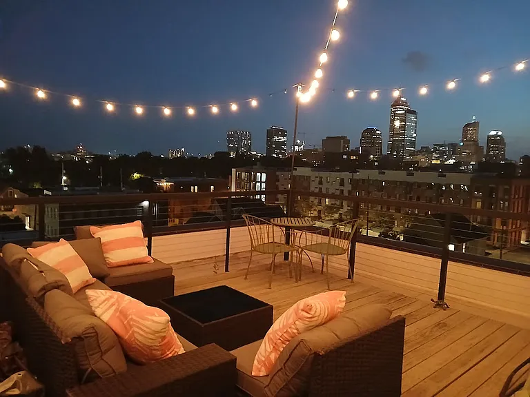 721 E North St #4C — Photo 12