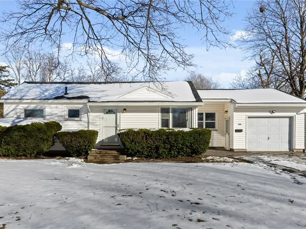 340 Biscayne Dr, Rochester, NY 14612