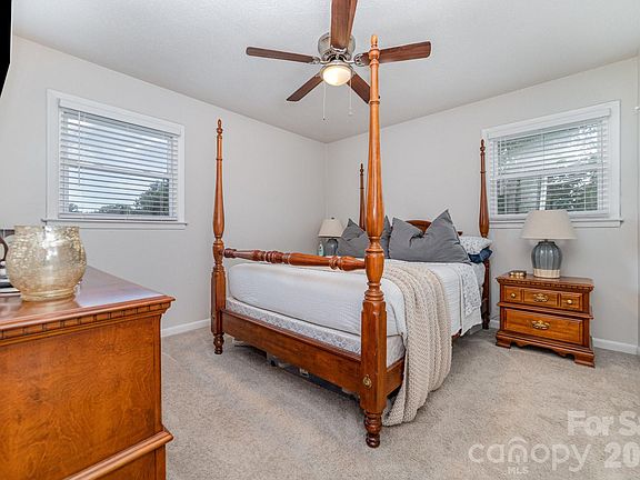4th image of 115 Northcrest Dr