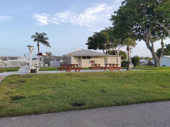 321 NW 24th Court, Pompano Beach, FL 33064