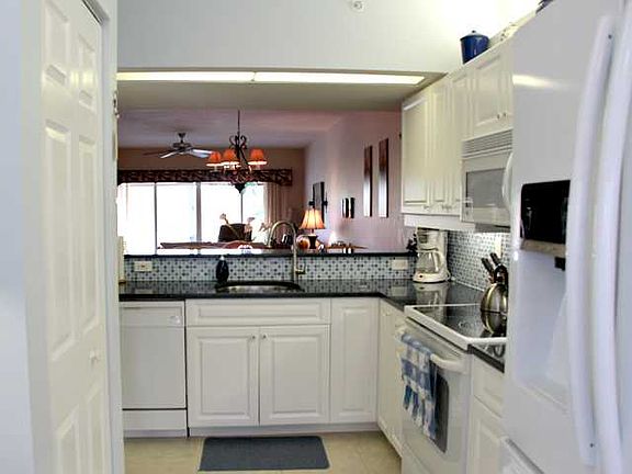 2nd image of 412 Sunset Lake Blvd APT 102