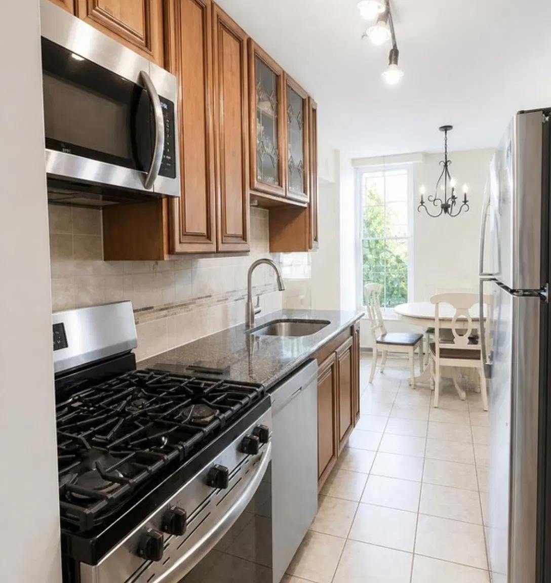 1 bed, $2,000 — Photo 4