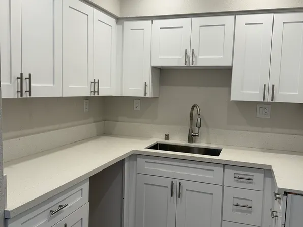 9905 El Camino Real, Atascadero, CA