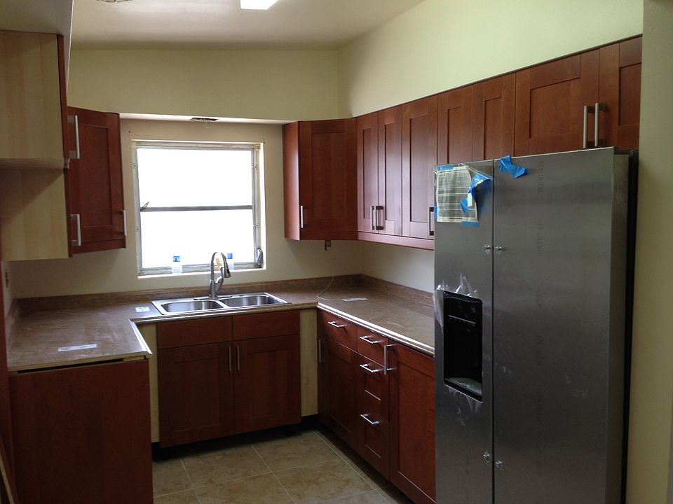 1st image of 1500 Robin Rd