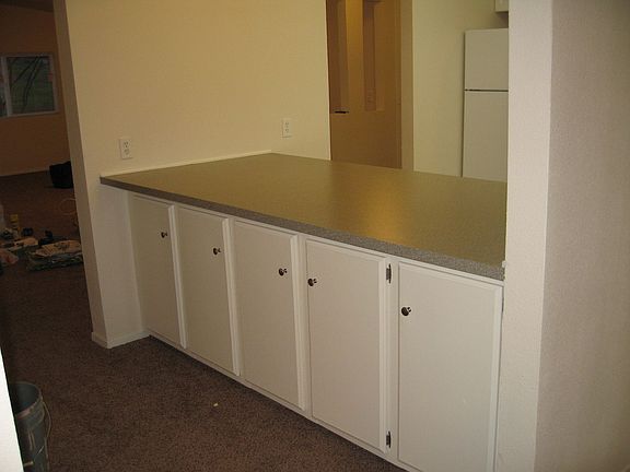 hall side of breakfast nook/bar