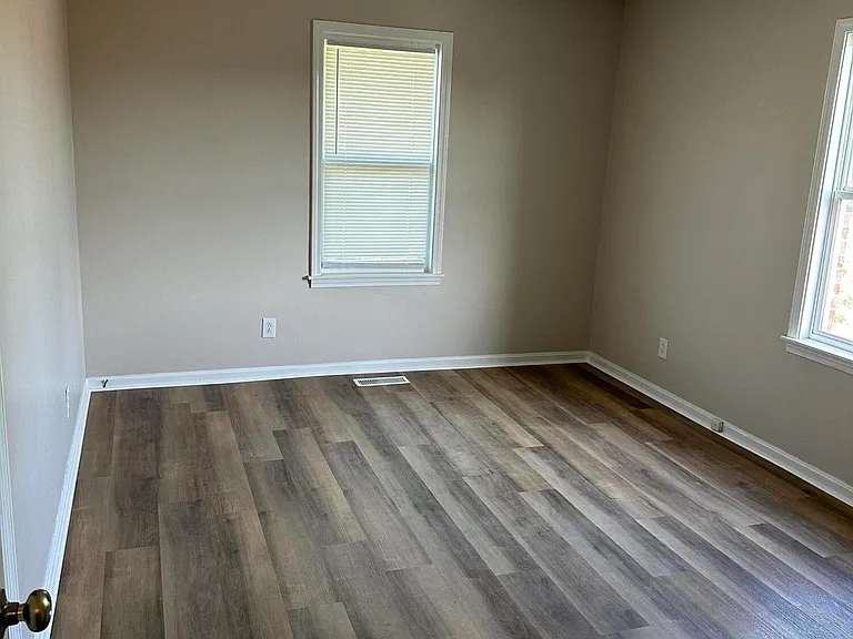 788 Ridgeview Dr — Photo 23