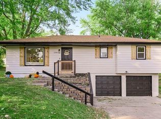 12406 NW Porter Rd, Kansas City, MO 64152