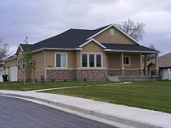 2nd image of 3424 S Silverwood Cir