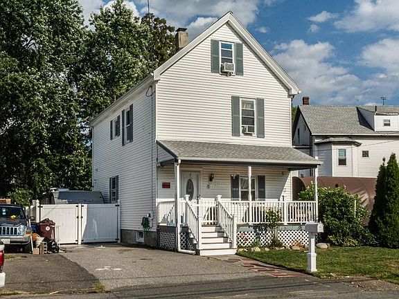 2nd image of 24 Clifton St