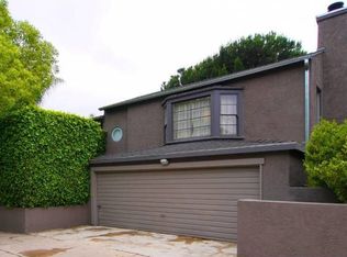 1871 Talmadge St, Los Angeles, CA 90027