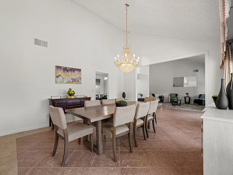 3258 Kirkham Dr — Photo 38