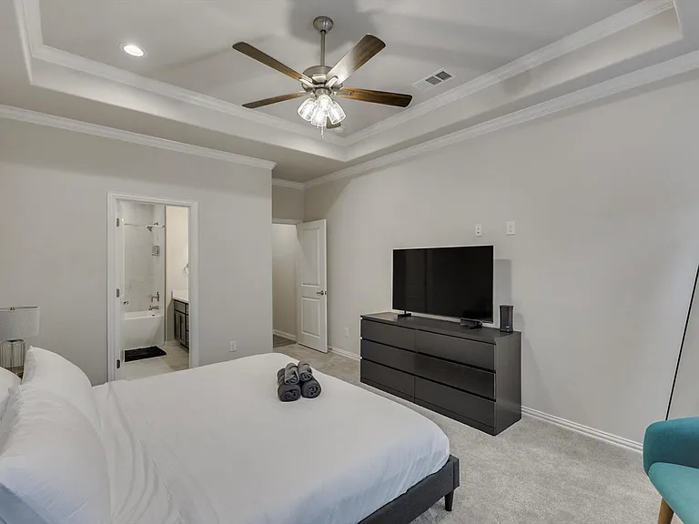 1525 Doyle Ave — Photo 18