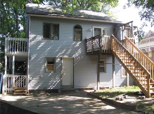 10 7th St, Derby, CT 06418