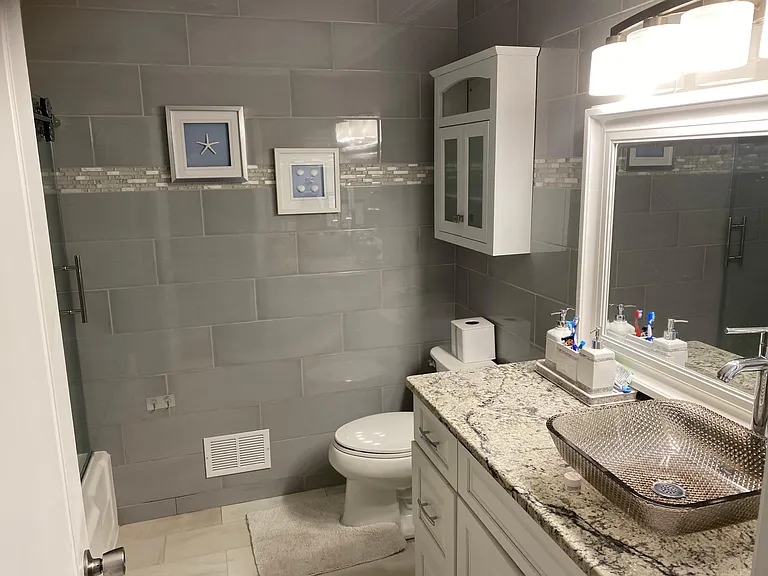 Hall Bathroom
