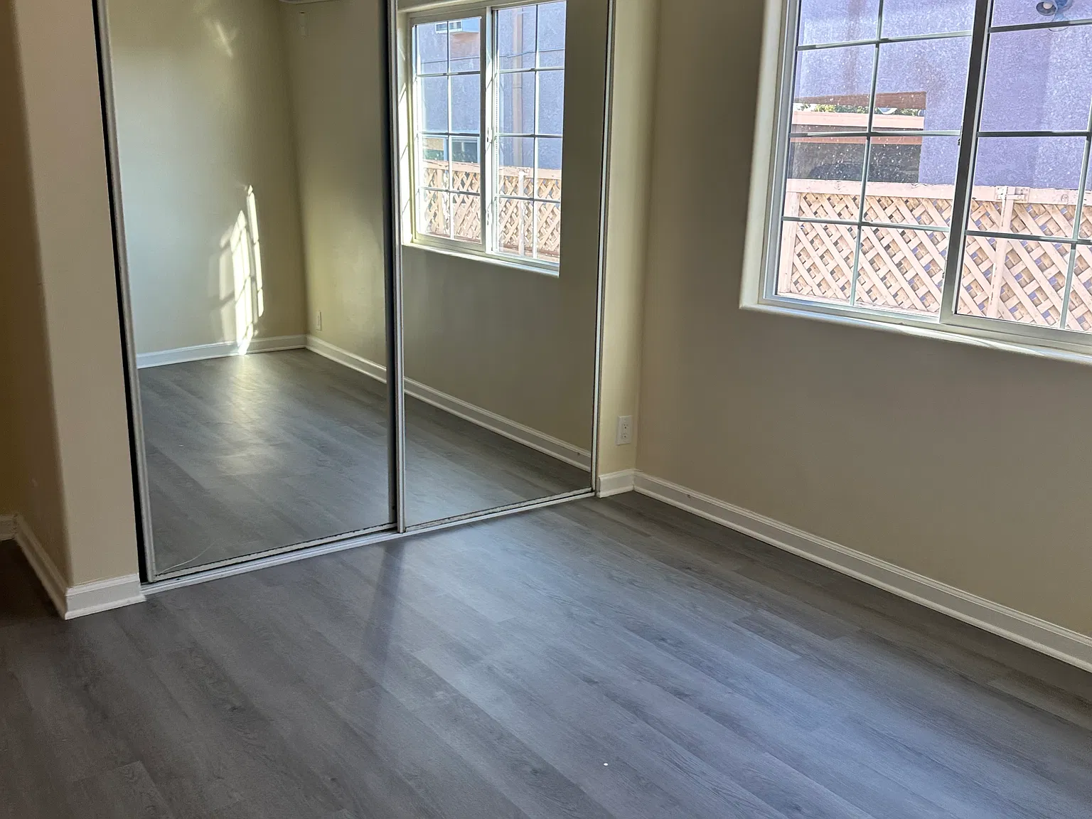 2 bed, $2,600 — Photo 2
