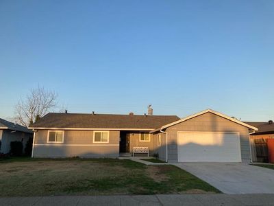 7067 Remo Way, Sacramento, CA, 95822