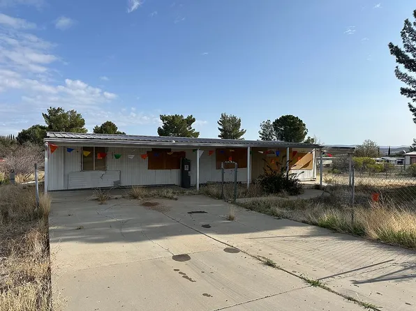 20688 E Quail Run Dr, Mayer, AZ 86333