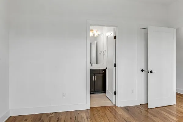 4912 Delaware Ave — Photo 7
