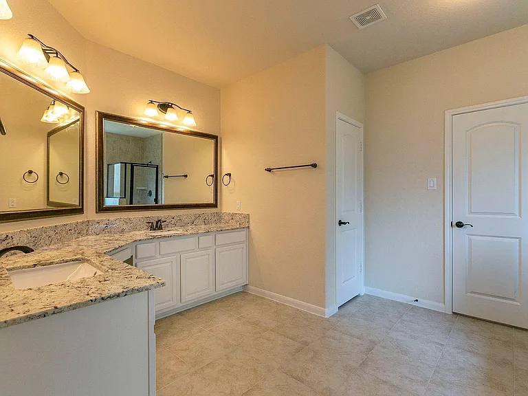 2919 Iris Gable Ct — Photo 24