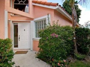 10011 NW 3rd Ct, Plantation, FL 33324