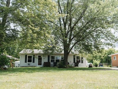 9070 N Irish Rd, Mount Morris, MI, 48458