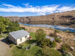 258 Starr Rd, Pateros, WA 98846