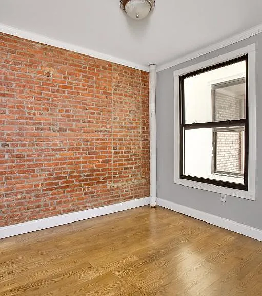 436 W 52nd St #7C — Photo 8