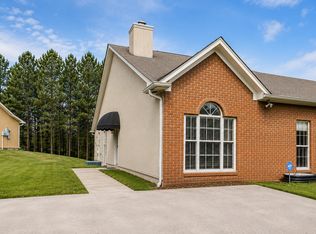 102 Canyon Trl, Pelham, AL 35124