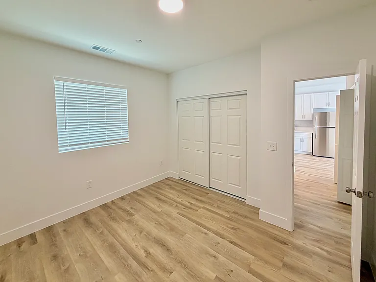 6991 Del Rosa Ave — Photo 10