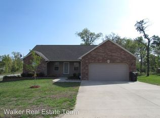 21426 Hupa Rd, Dixon, MO 65459