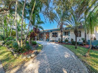 301 S 57th Way, Hollywood, FL 33023