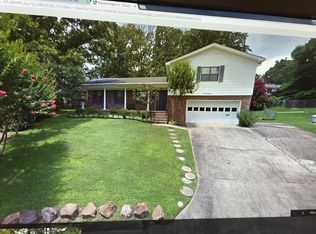 2218 Breckenridge Dr, Little Rock, AR 72227