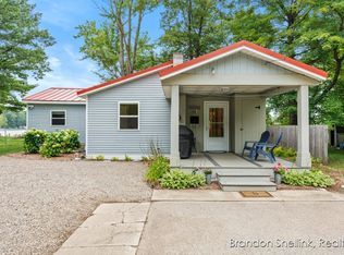 1240 Vining Rd, Greenville, MI 48838